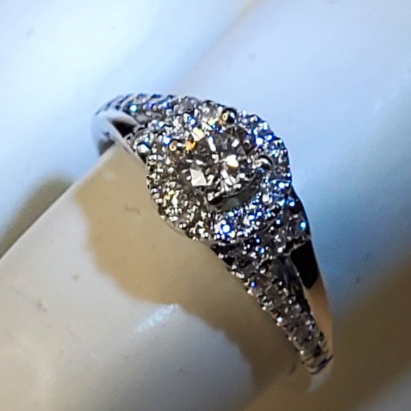 14K WHITE GOLD RING - Picture 3 of 10